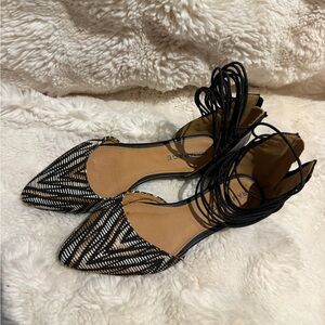 Rampage Black and White Pointed Lace-Up Flats